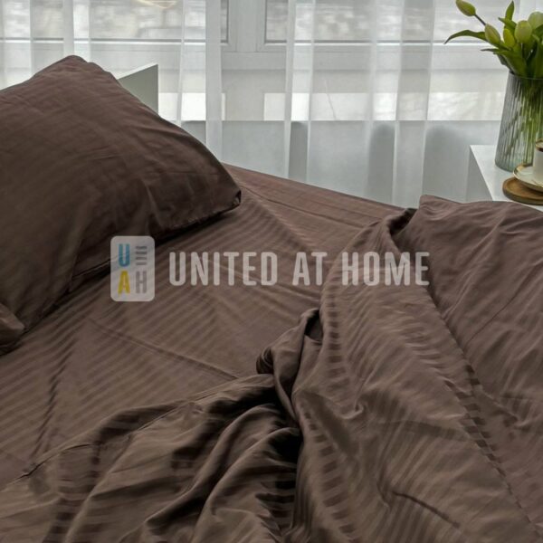 Комплект постільної білизни UNITED AT HOME страйп сатин коричневий шоколад